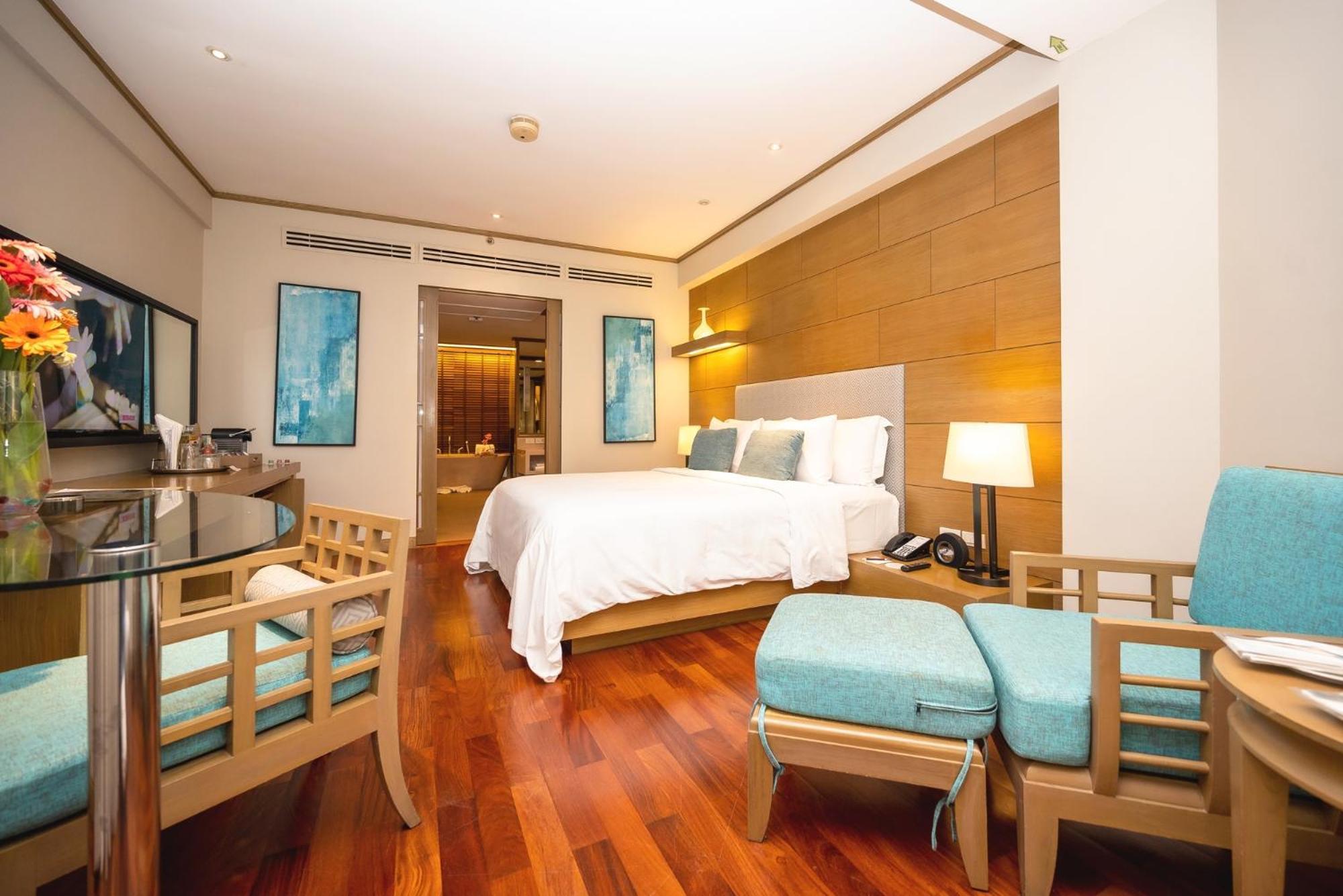 Avani Pattaya Resort Extérieur photo